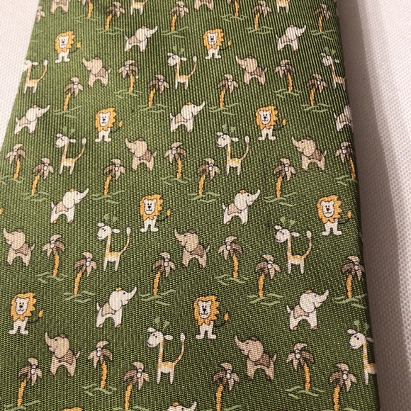 Salvatore Ferragamo tie - Picture 6 of 8
